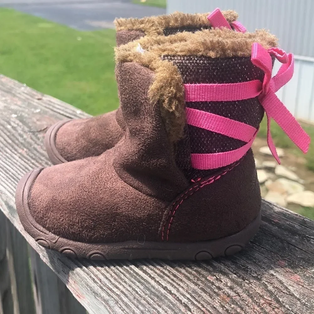 ⬇️Carters Child of Mine Boots